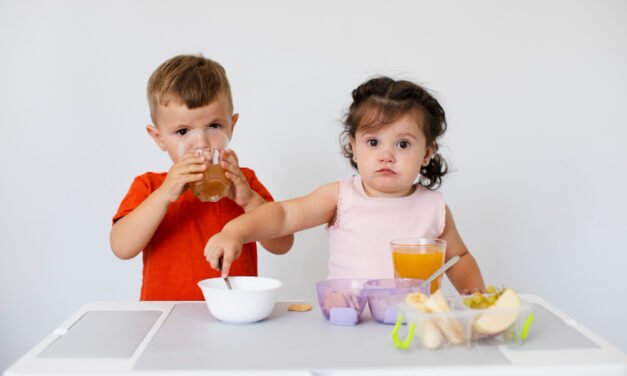 Superfoods for Babies and Toddlers: Nutritional Benefits and Meal Ideas