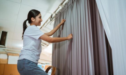 10-Foot Ceiling Curtains: How to Choose the Perfect Length