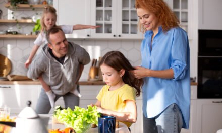 Parenting and Habit Building: A Guide to Happy, Healthy Family Life