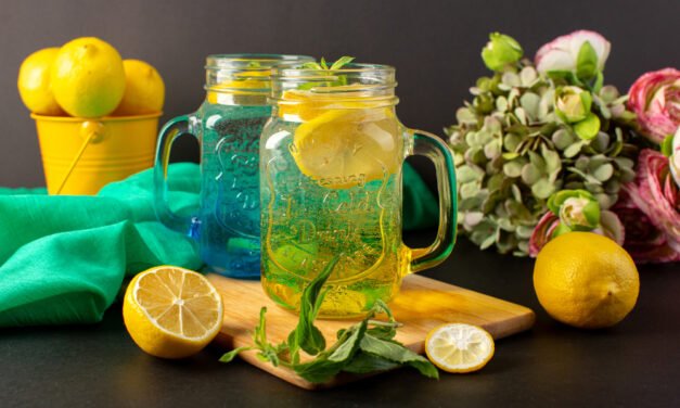 Top Hydrating Drinks for the Summer Season