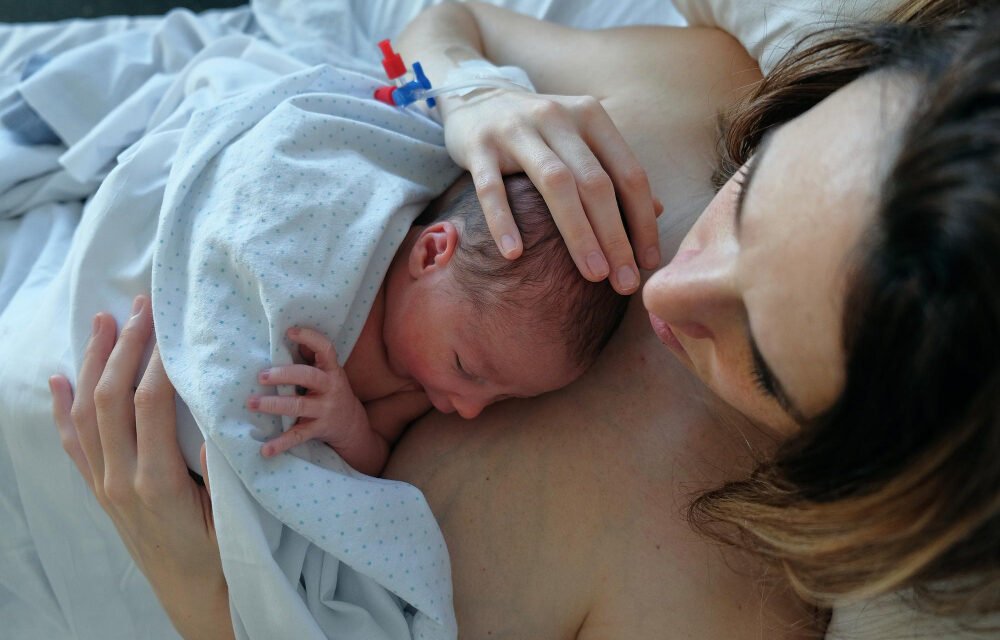 Postpartum Survival Guide: Supporting Mom and Baby Together