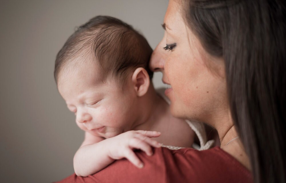 Developmental Milestones: First 6 Weeks of a Newborn’s Life