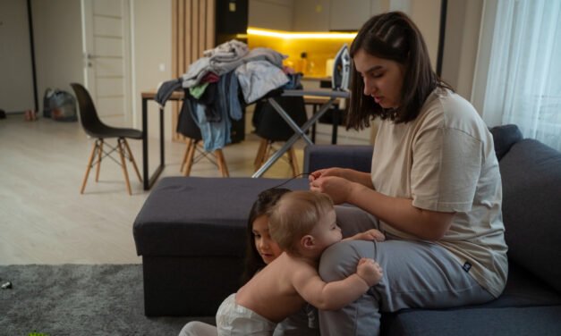 Early Signs of Autism: How to Identify Them After Birth