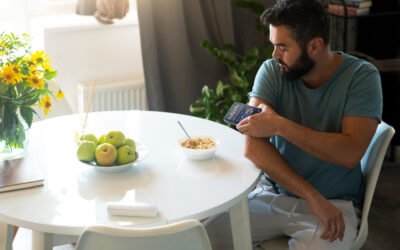 Diabetes : A Guide to Naturally Reversing and Staying Fit While Living With It