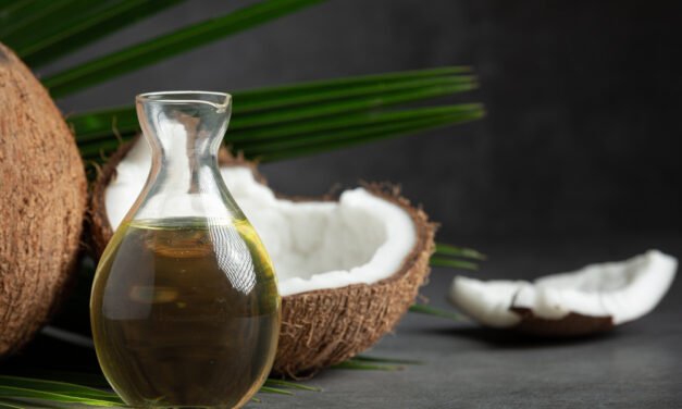 From Head to Toe: The Ultimate Coconut Oil Guide for Beauty and Wellness
