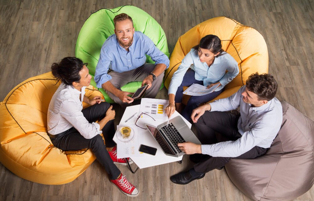 Top Group Discussion Tips to Help You Stand Out in Interviews