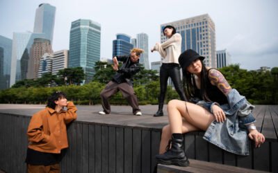 Latest Fashion Trends: Y2K Style Comeback