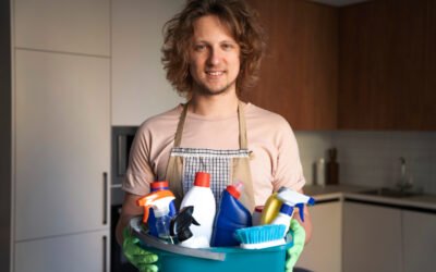 Cleaning Plastic Containers: Say Goodbye to Stains and Smells