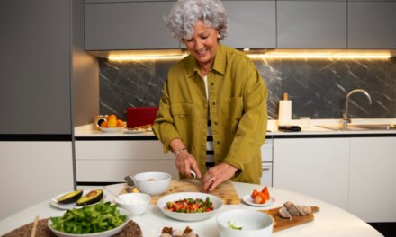 Daily Diet Essentials for Seniors: Wellness on Plate for Healthy Life