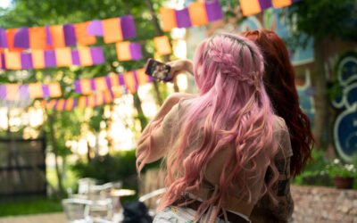 Calico Hair Trend: Youth’s New Style Statement