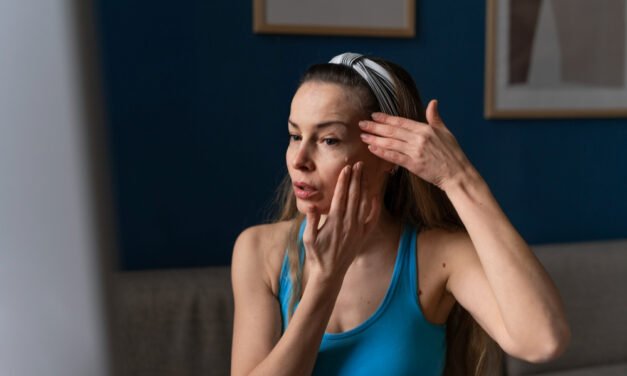 Sticky Skin Trouble? Try These 6 Tips for a Fresh Look