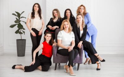 Chic Office Looks: Comfort and Style for Working Women