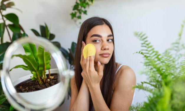 The Best Skin Care for Dry Skin: Complete Guide to Hydrated & Healthy Skin