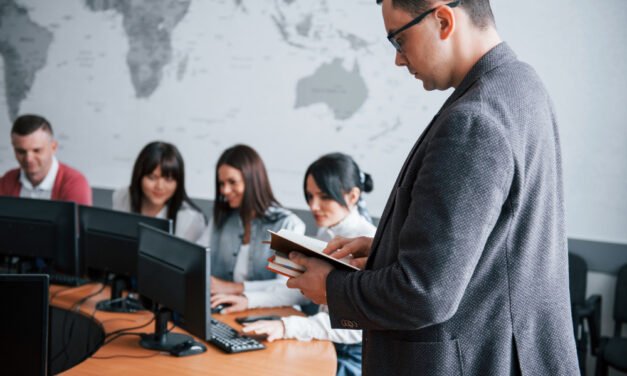 Education to Employment: Building a Career in Digital Marketing