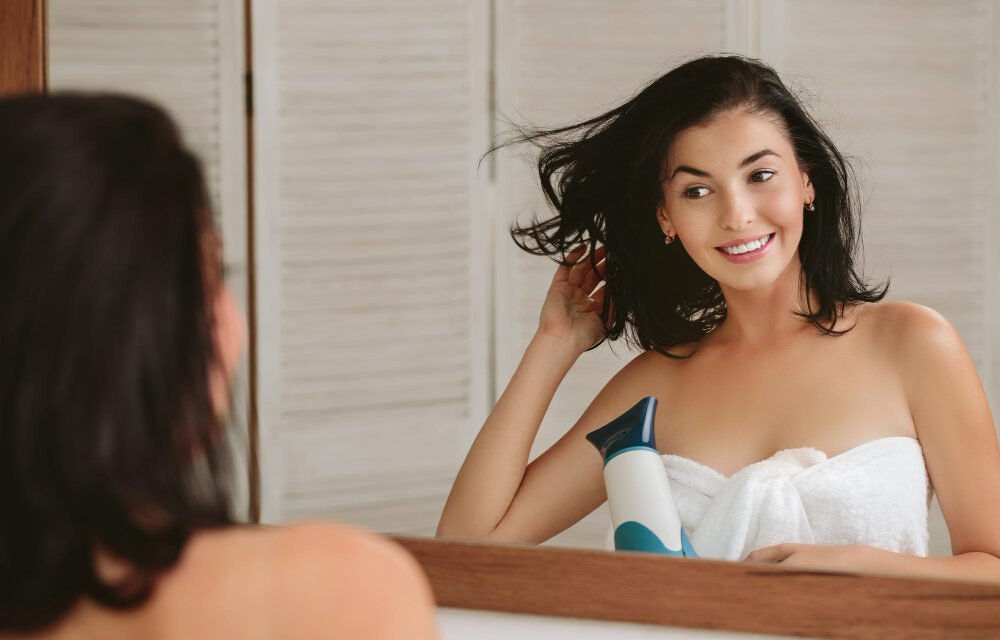 Simple Hair Care Habits That Reduce Hair Fall Over Time